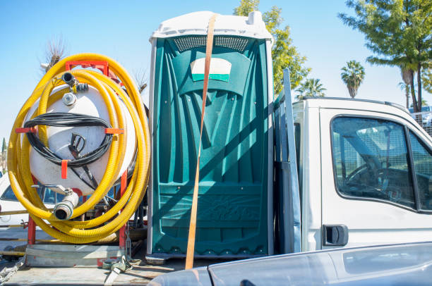 Portable Toilet Options We Offer in Beach Park, IL